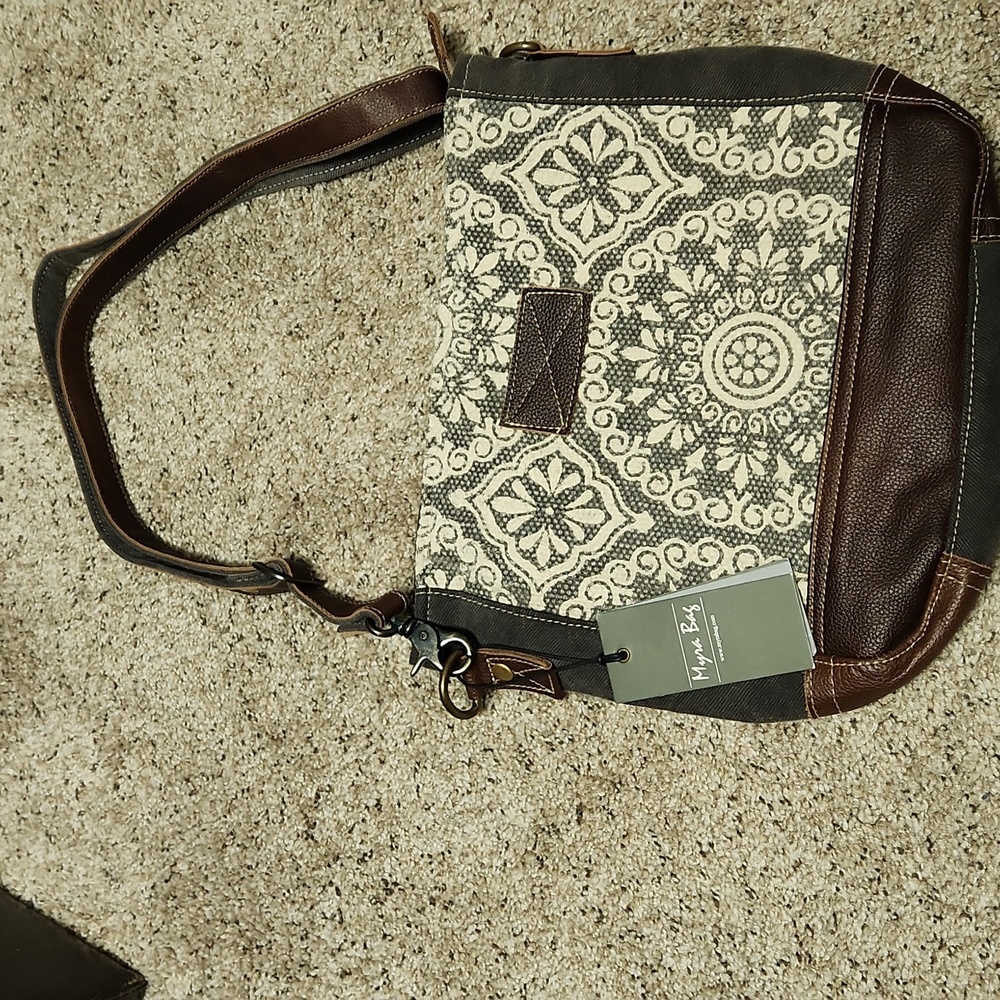 Myra Bag